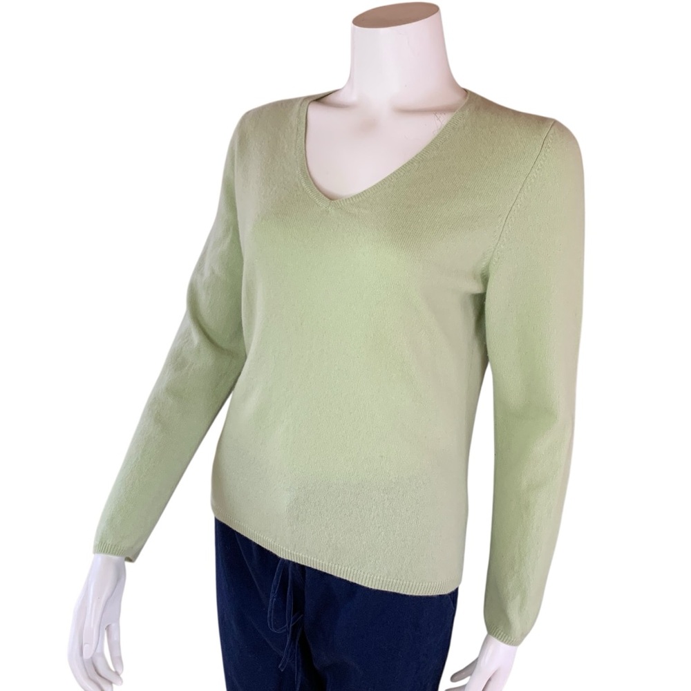 Charter Club 2-Ply Cashmere V-Neck Sweater L
